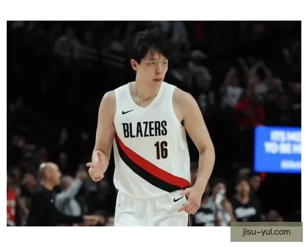 杨瀚森八分钟高效闪耀赛场之光